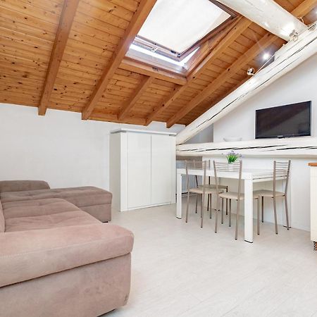 Appartamento Bergamo 24 แบร์กาโม ภายนอก รูปภาพ