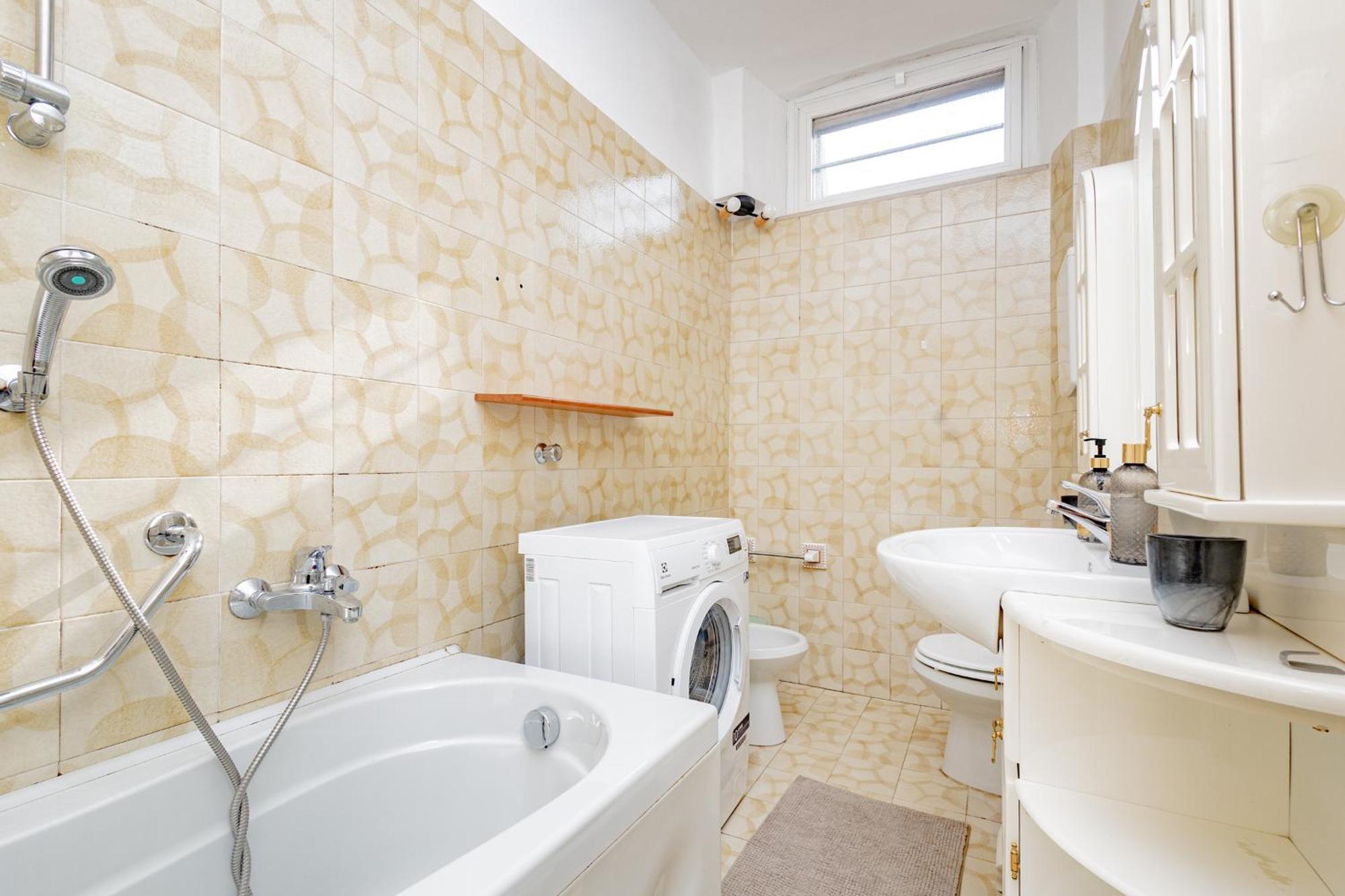Appartamento Bergamo 24 แบร์กาโม ภายนอก รูปภาพ